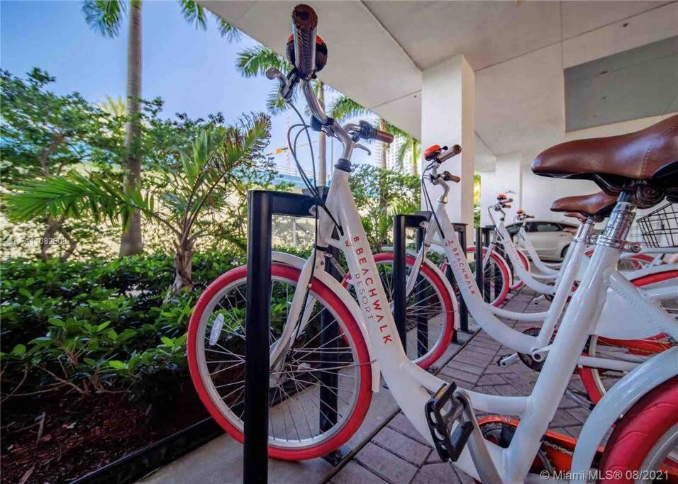 Studio 2Bed Beach Apmt With Amazing Views 30B Hallandale Beach Exteriör bild